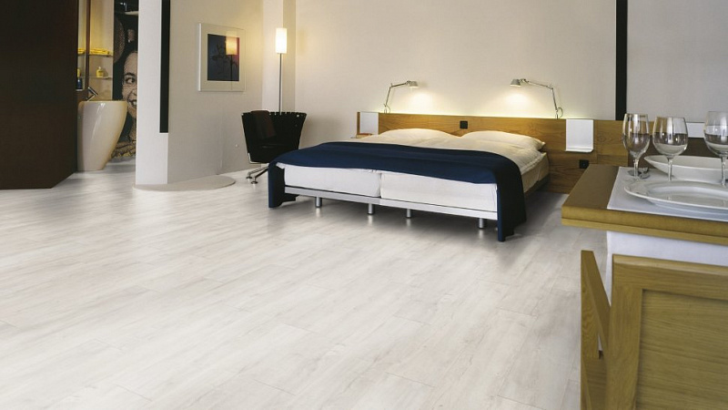 Ламинат Kronotex Exquisit Plus D4984 Дуб Восточный Белый